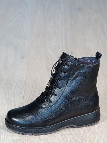 Удобные зимние ботинки DB 651-1 черные